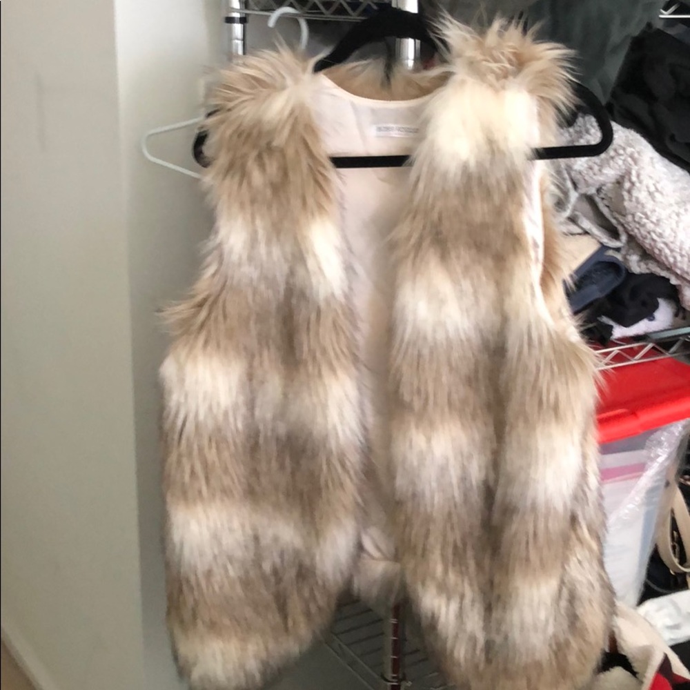 Boutique faux fur vest